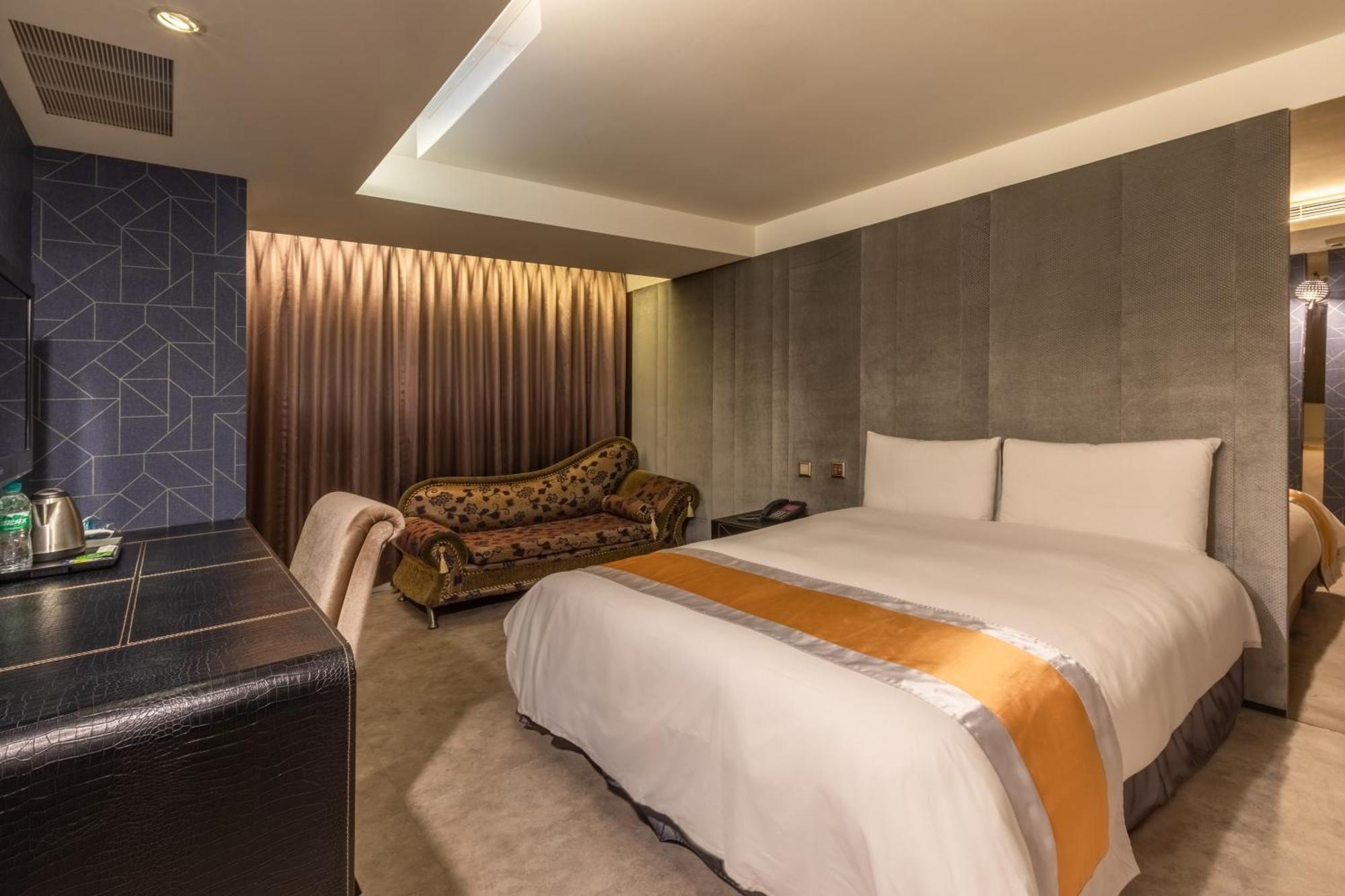 Ren Mei Fashion Hotel Tchaj-čung Exteriér fotografie