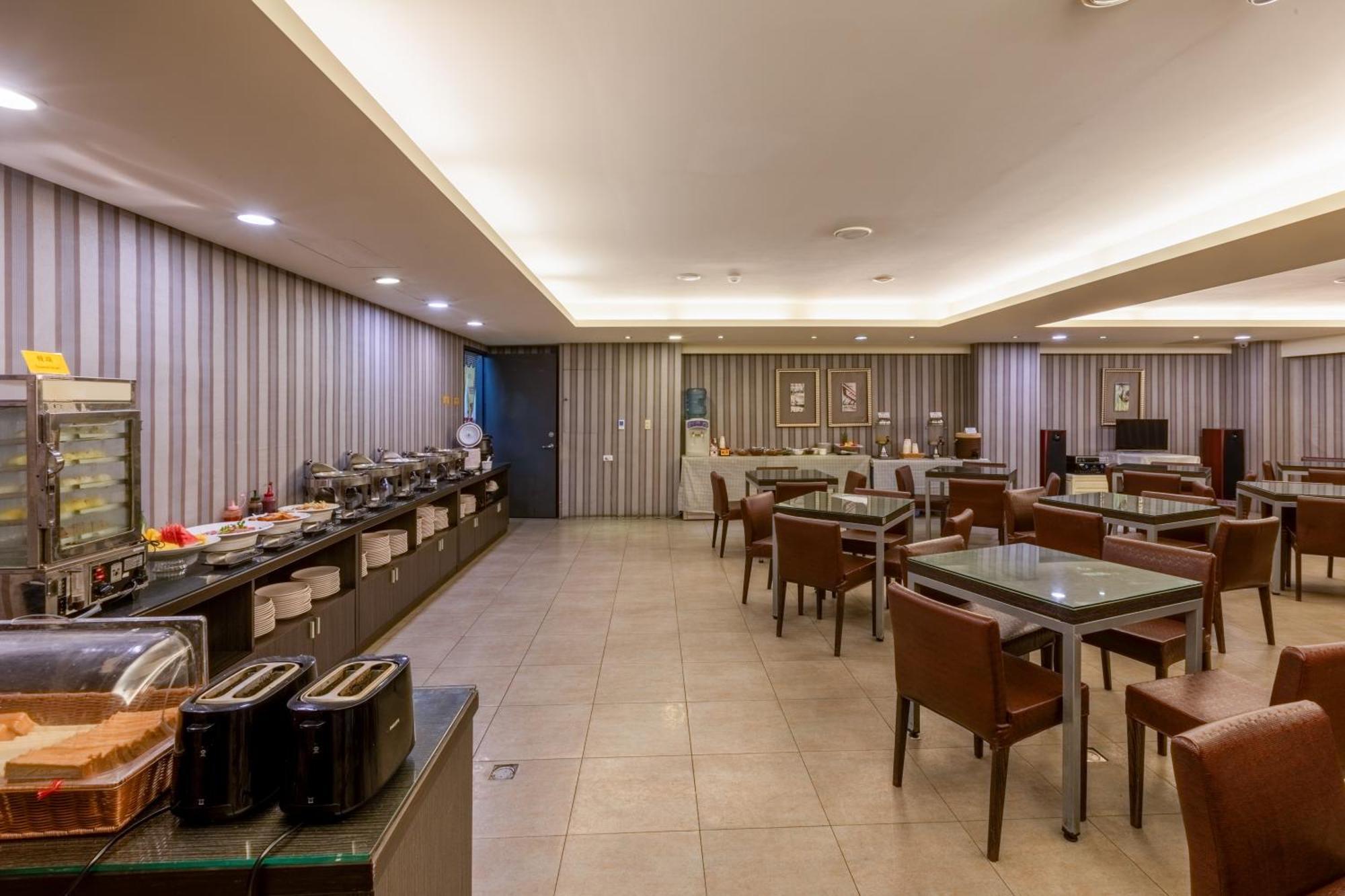 Ren Mei Fashion Hotel Tchaj-čung Exteriér fotografie