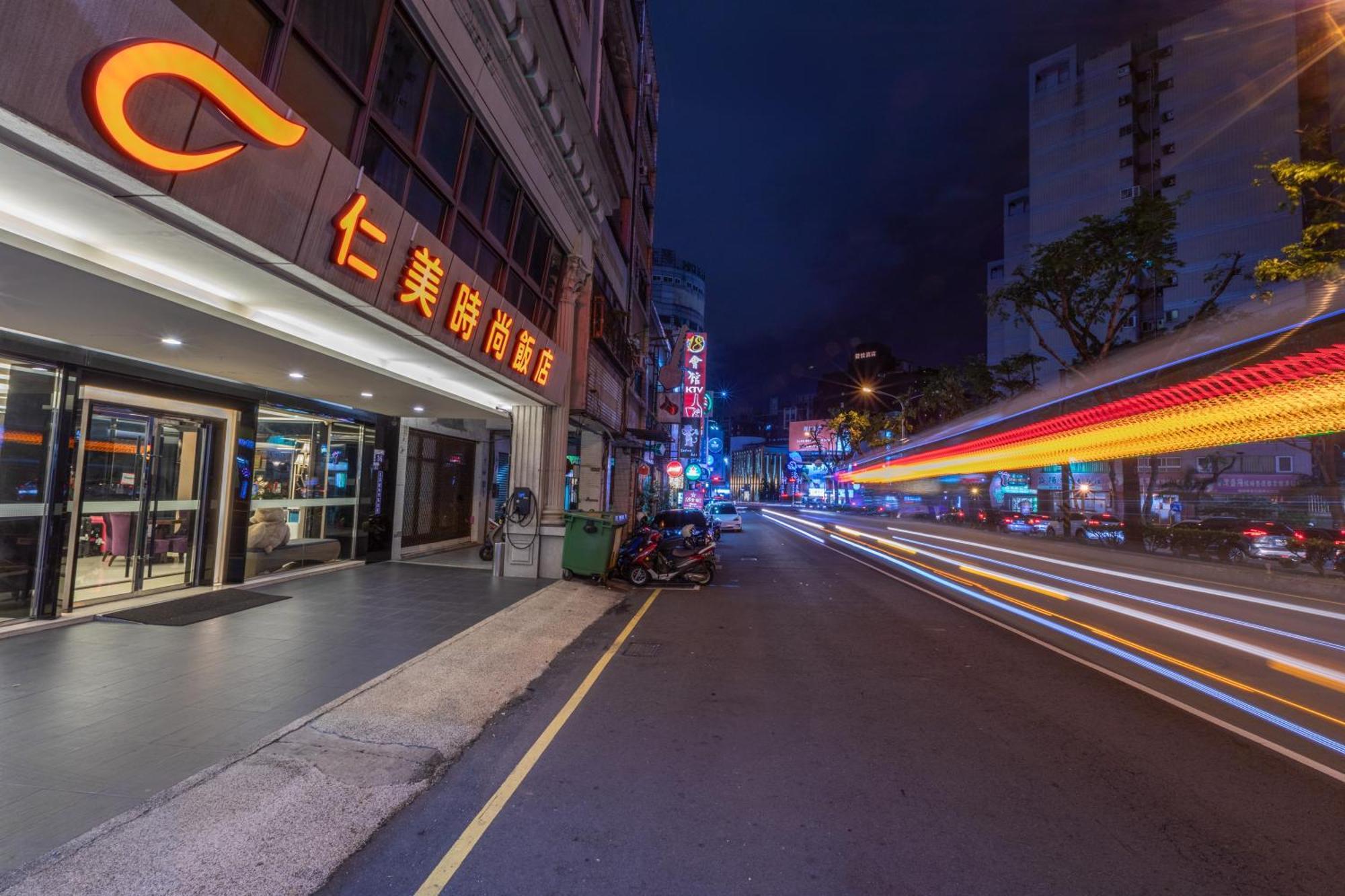 Ren Mei Fashion Hotel Tchaj-čung Exteriér fotografie