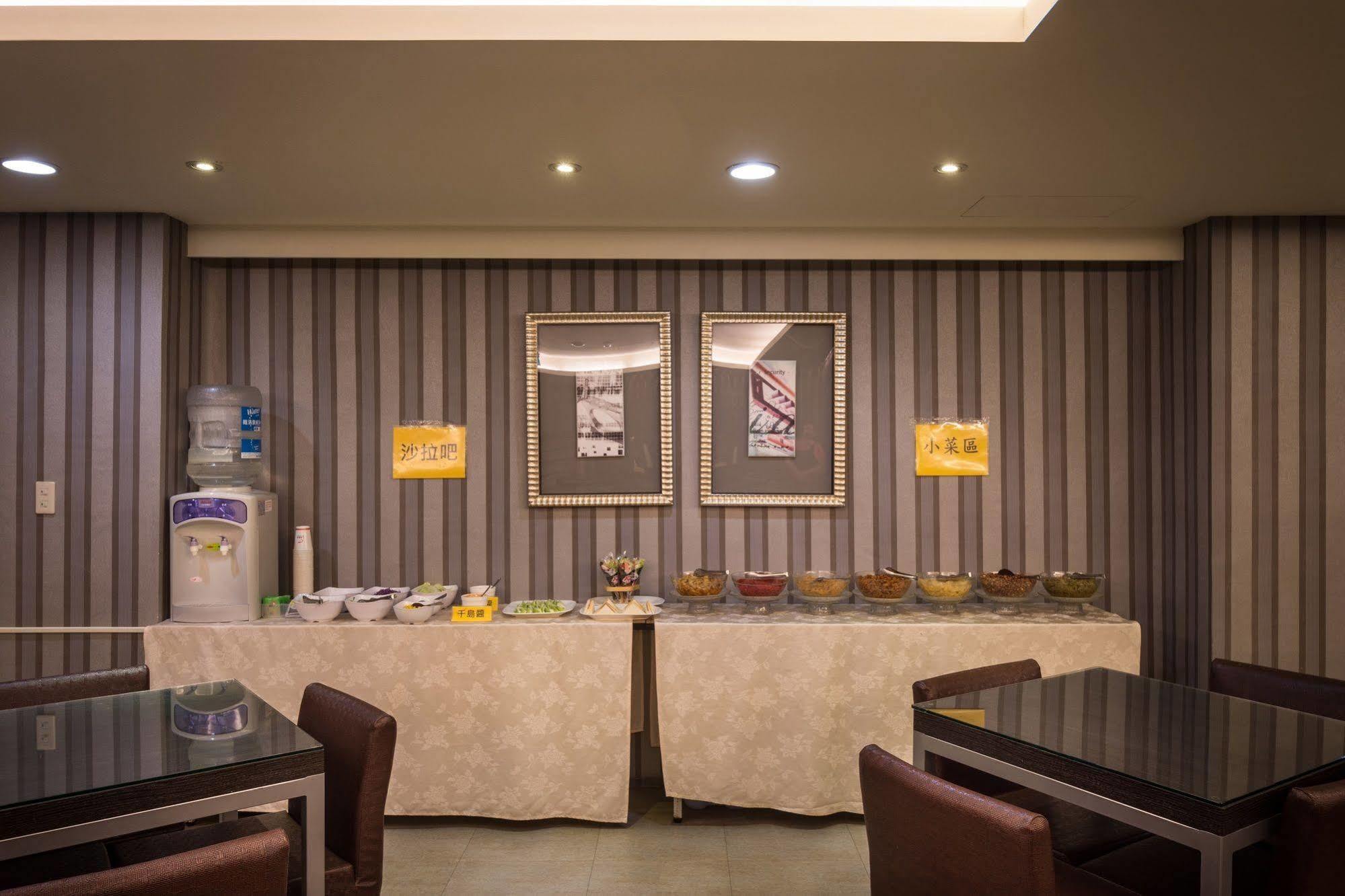 Ren Mei Fashion Hotel Tchaj-čung Exteriér fotografie